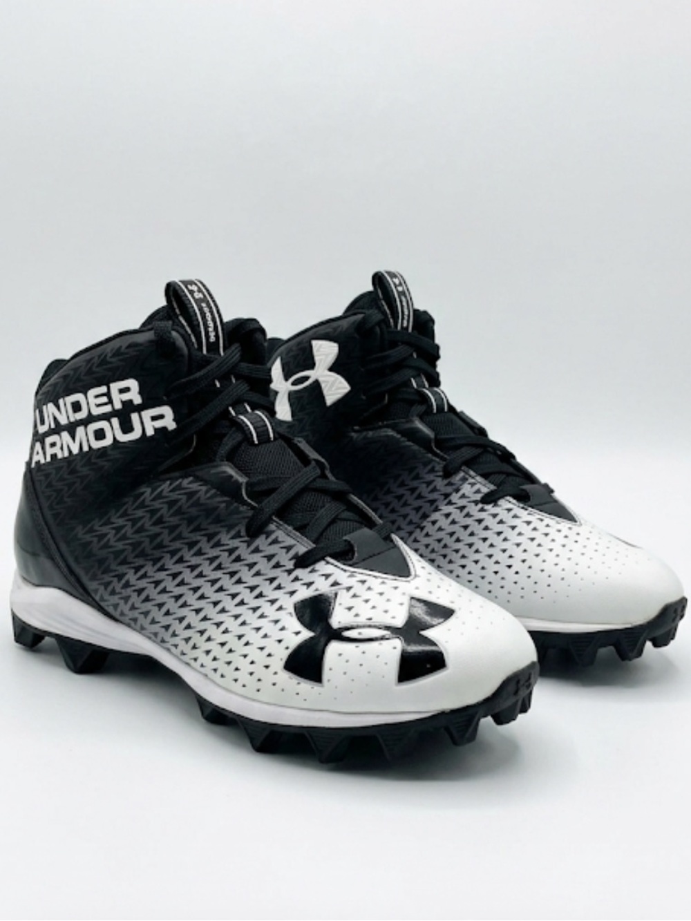 Under Armour Clutch Fit Black White Football Cleats